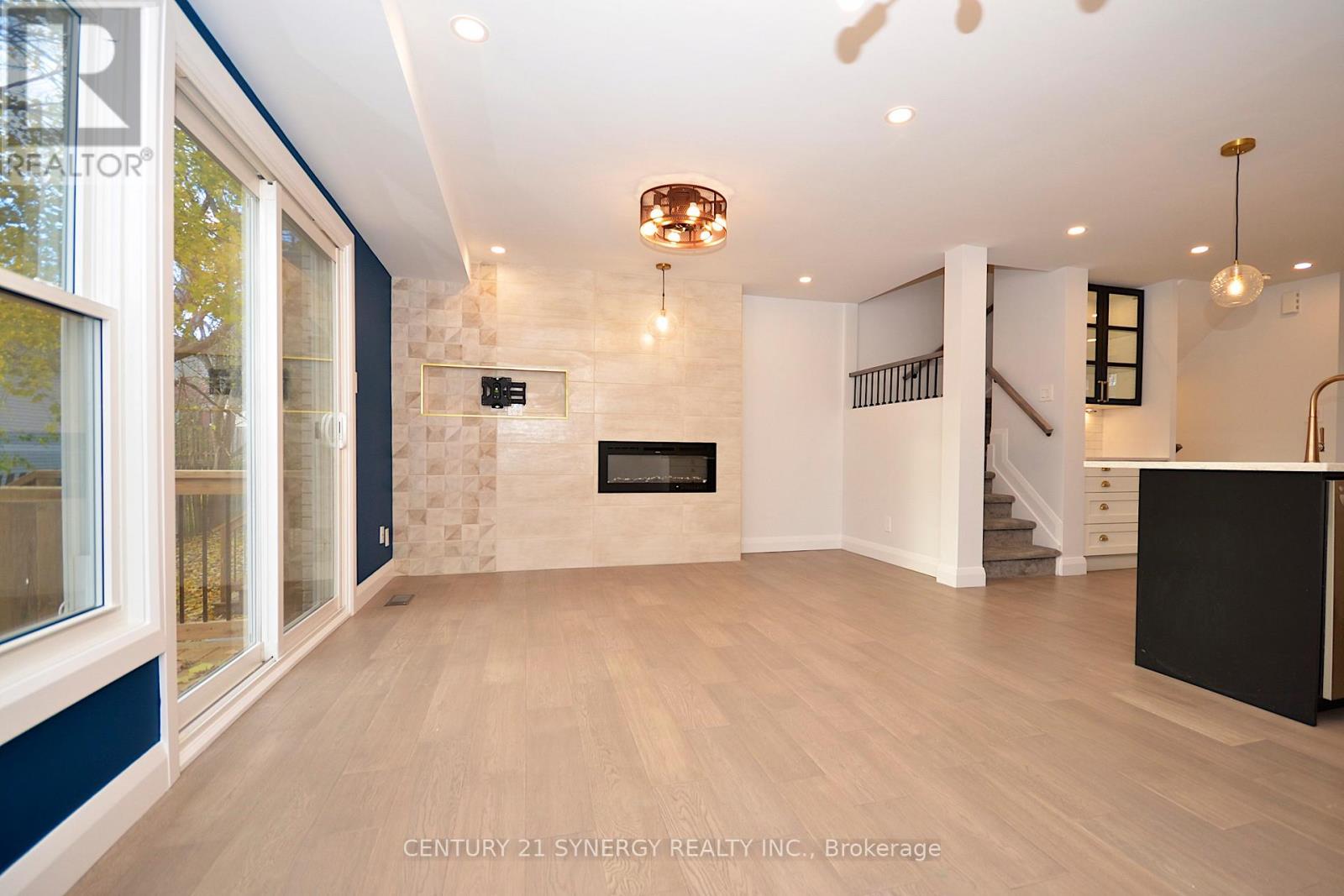 26 - 660 Hochelaga Street, Ottawa, Ontario  K1K 2E9 - Photo 25 - X12536650