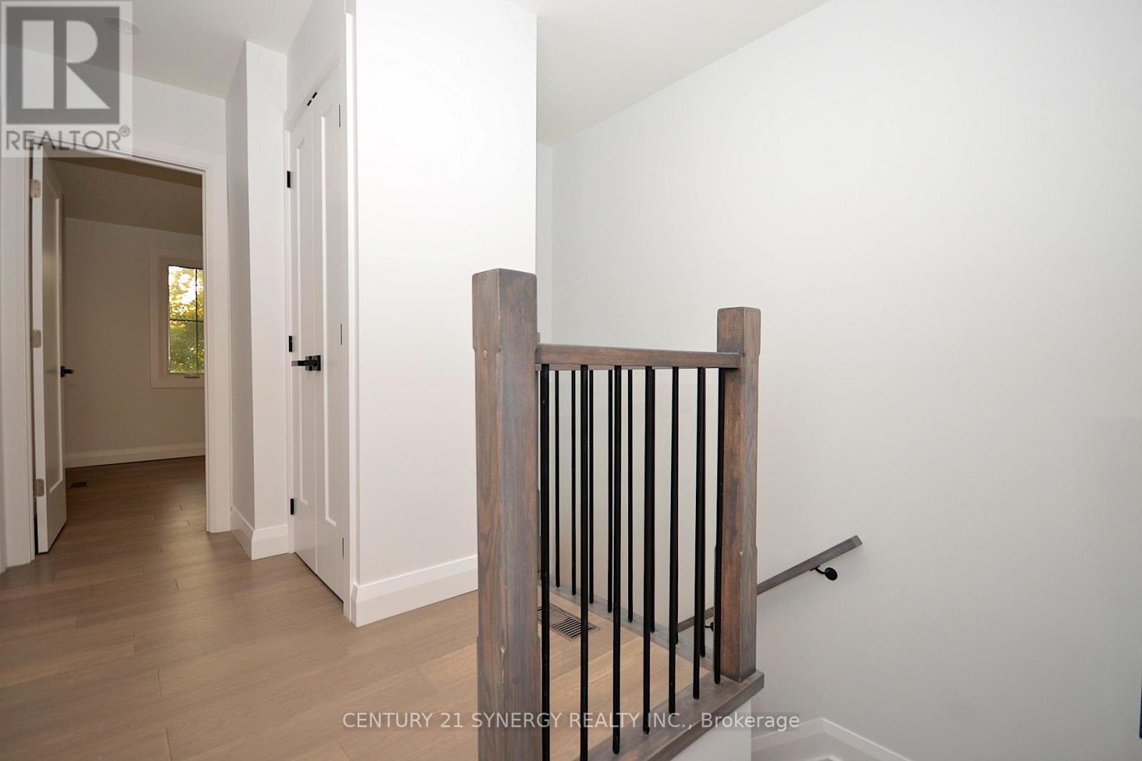 26 - 660 Hochelaga Street, Ottawa, Ontario  K1K 2E9 - Photo 29 - X12536650