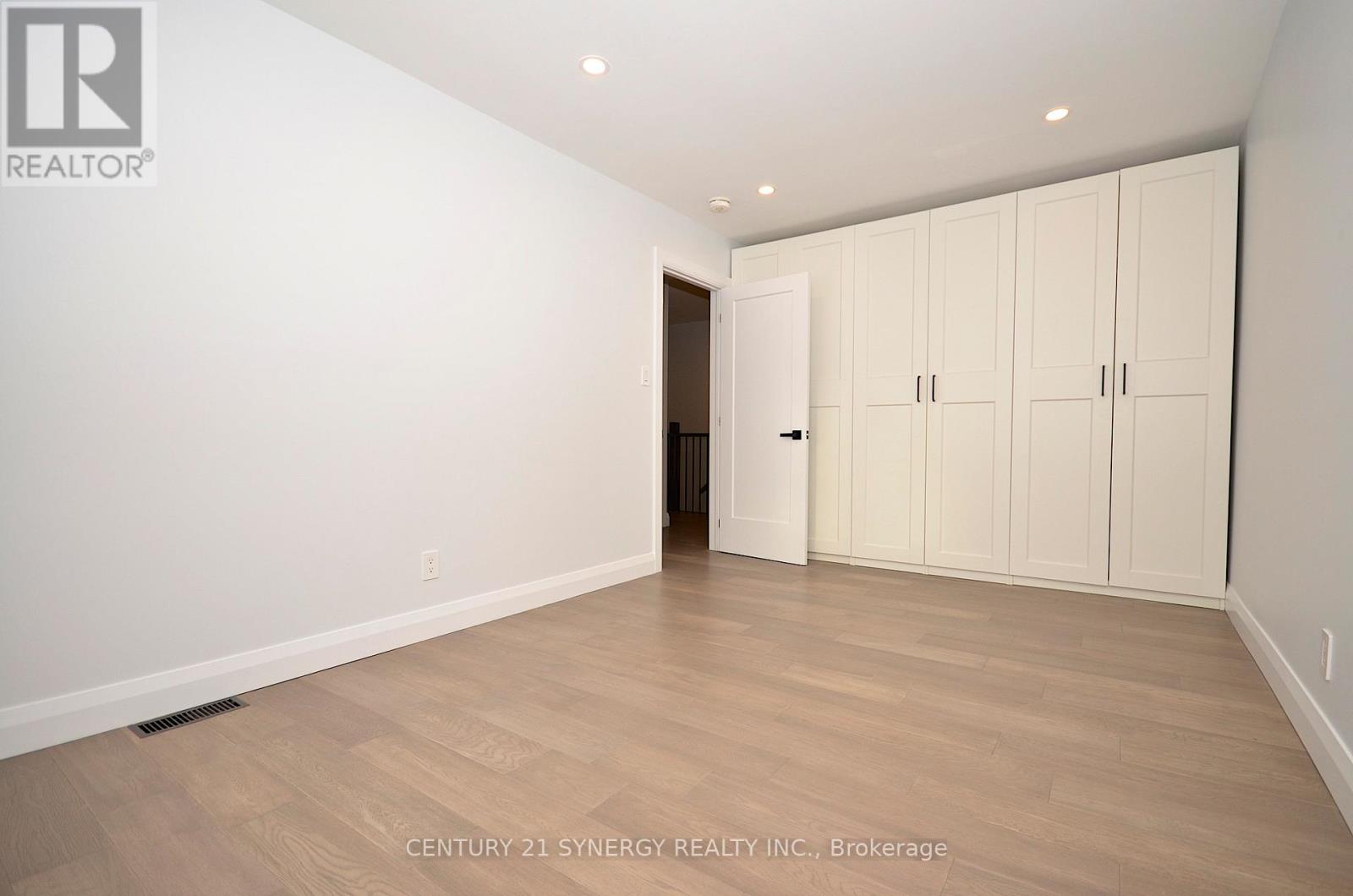 26 - 660 Hochelaga Street, Ottawa, Ontario  K1K 2E9 - Photo 31 - X12536650