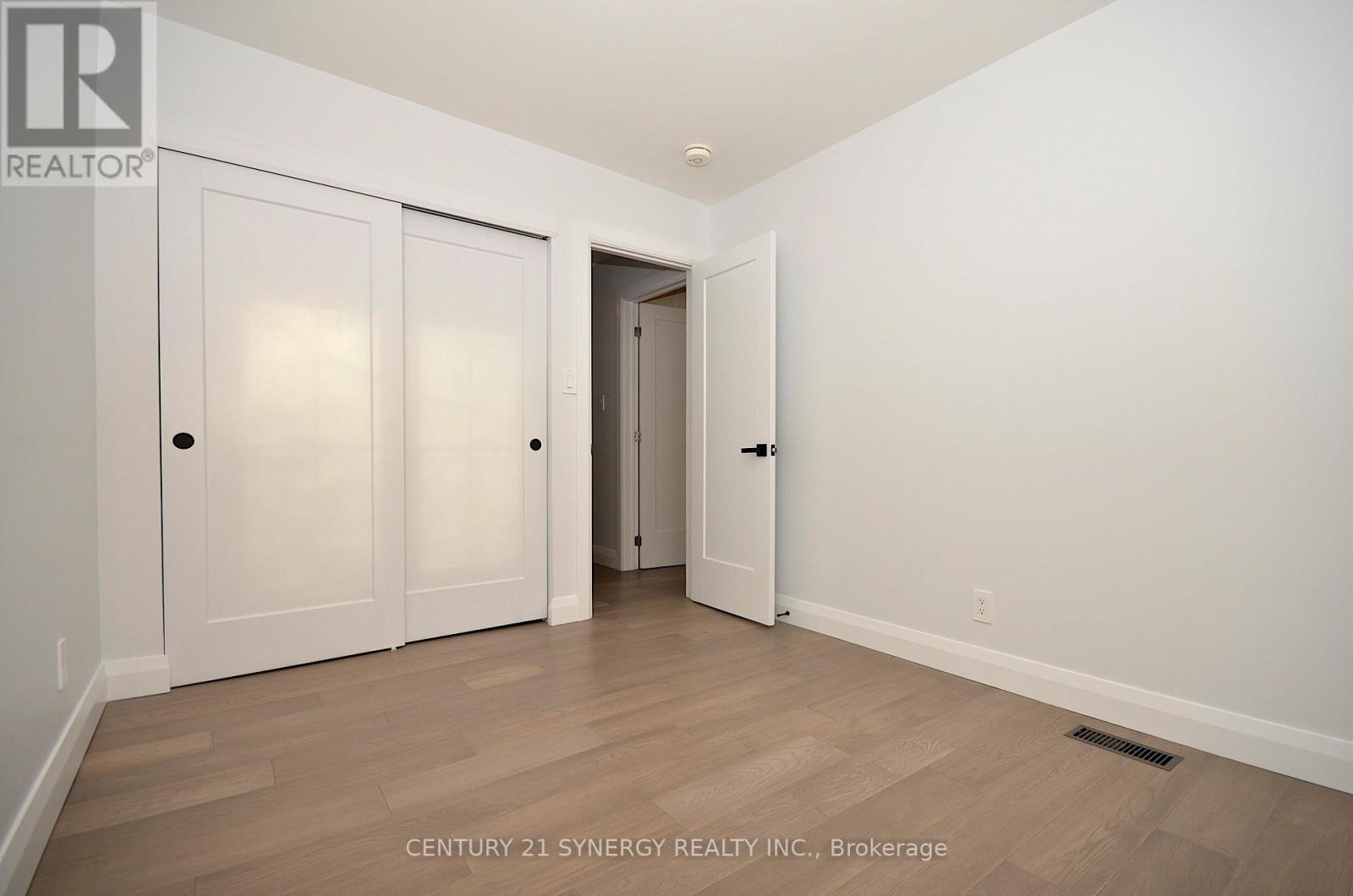 26 - 660 Hochelaga Street, Ottawa, Ontario  K1K 2E9 - Photo 35 - X12536650