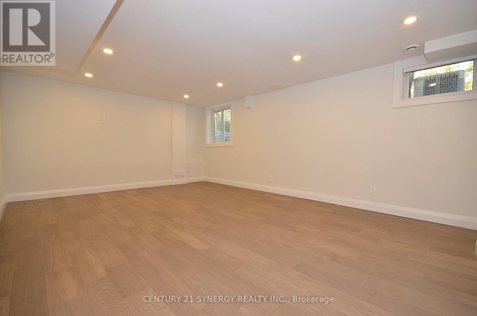 26 - 660 Hochelaga Street, Ottawa, Ontario  K1K 2E9 - Photo 42 - X12536650