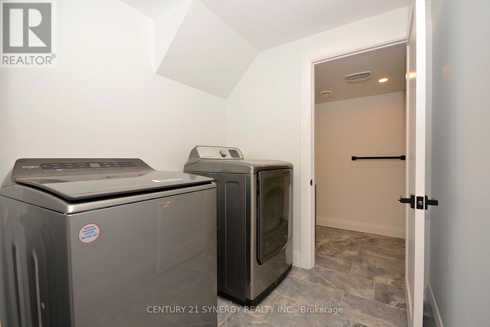 26 - 660 Hochelaga Street, Ottawa, Ontario  K1K 2E9 - Photo 45 - X12536650