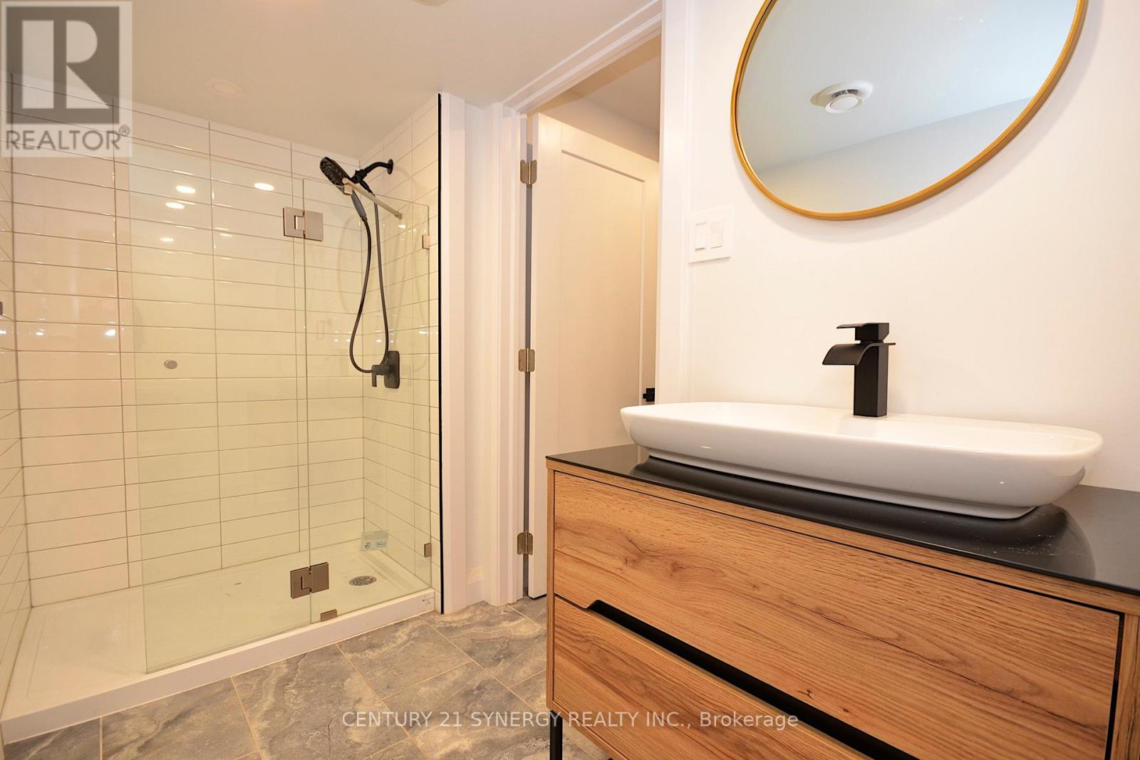 26 - 660 Hochelaga Street, Ottawa, Ontario  K1K 2E9 - Photo 46 - X12536650