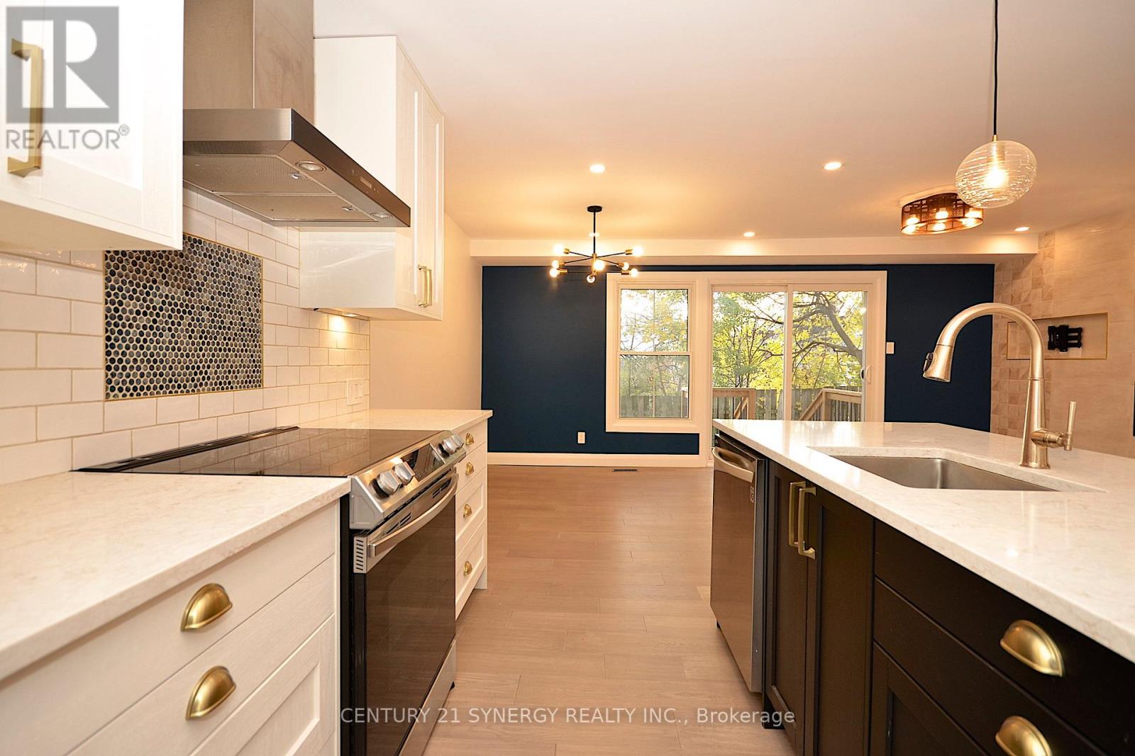 26 - 660 Hochelaga Street, Ottawa, Ontario  K1K 2E9 - Photo 9 - X12536650