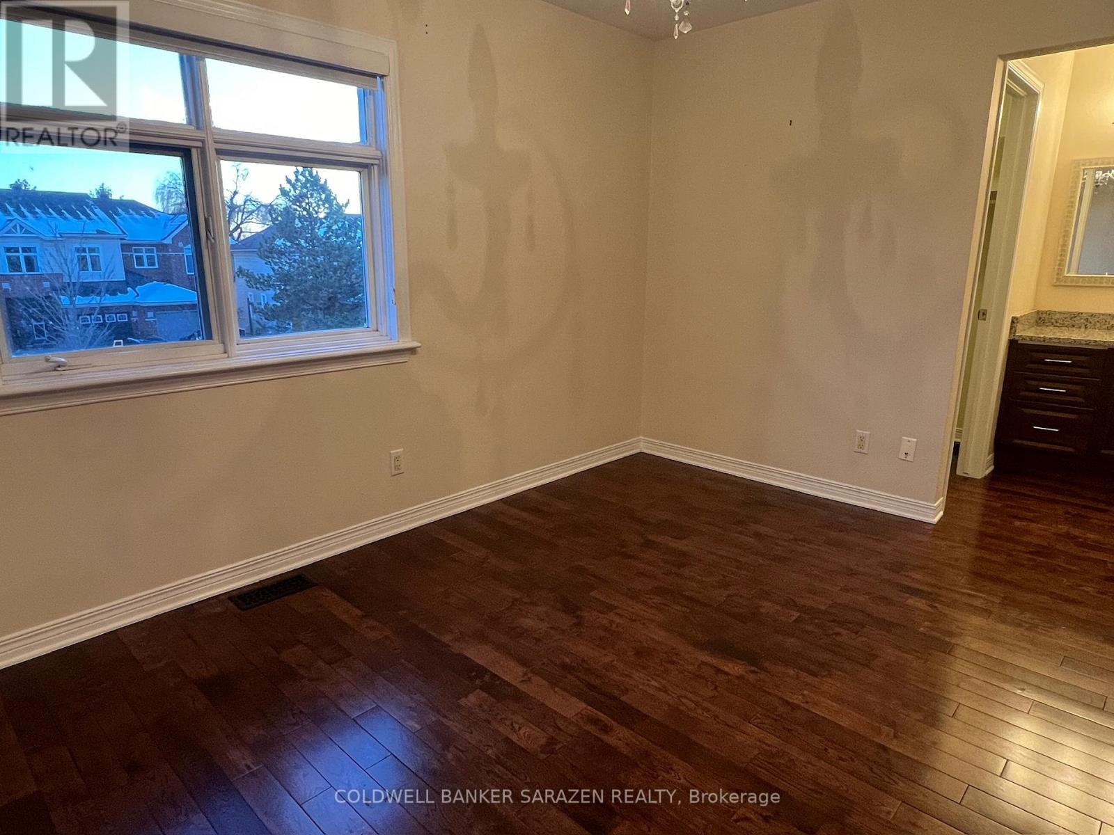 95 Kimberwick Crescent, Ottawa, Ontario  K1V 1K7 - Photo 17 - X12536662