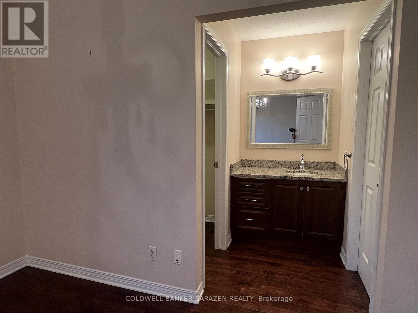 95 Kimberwick Crescent, Ottawa, Ontario  K1V 1K7 - Photo 18 - X12536662