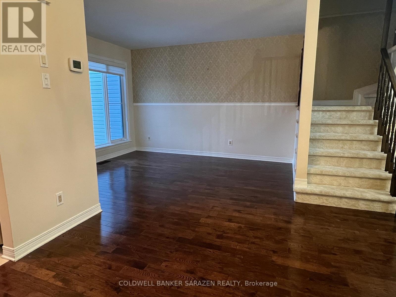 95 Kimberwick Crescent, Ottawa, Ontario  K1V 1K7 - Photo 5 - X12536662