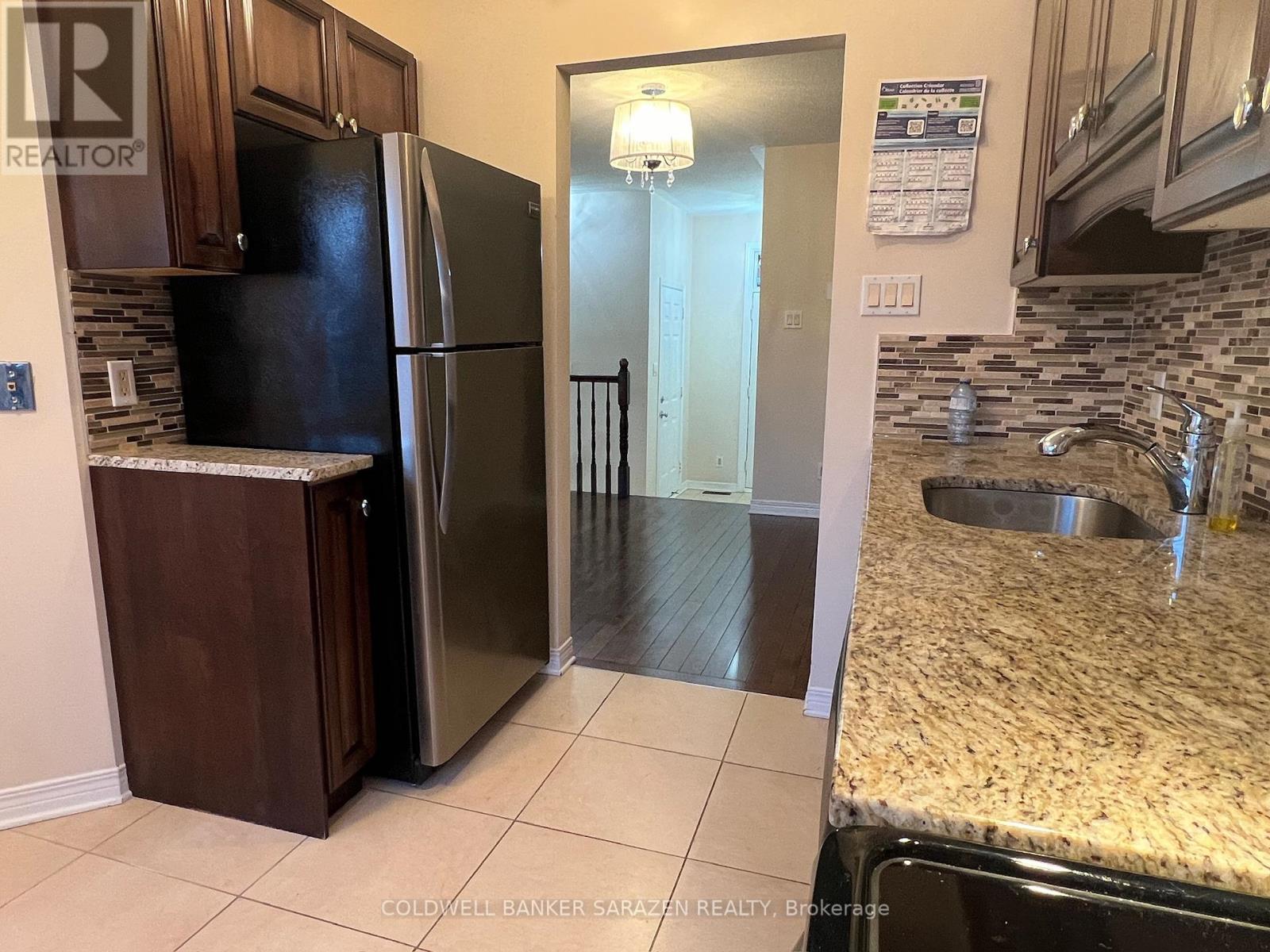 95 Kimberwick Crescent, Ottawa, Ontario  K1V 1K7 - Photo 8 - X12536662