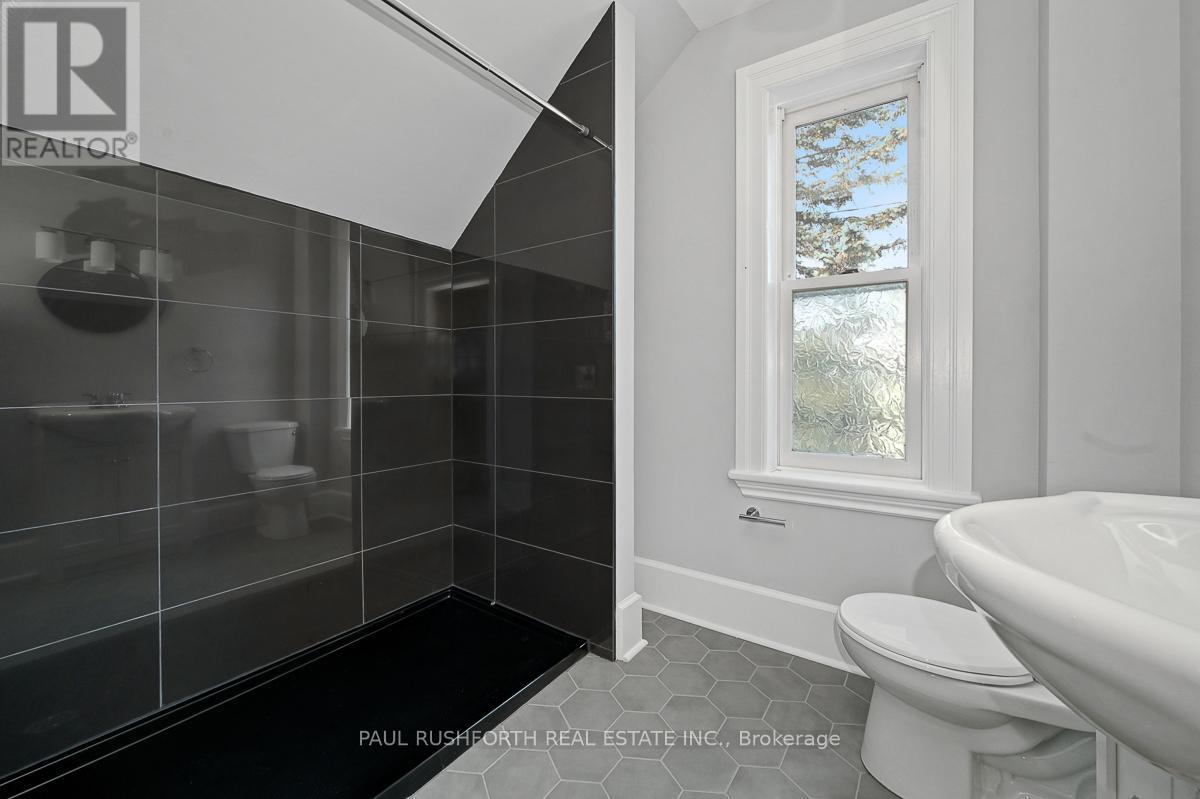 88 Owen Street, Lanark Highlands, Ontario  K0G 1K0 - Photo 19 - X12536730