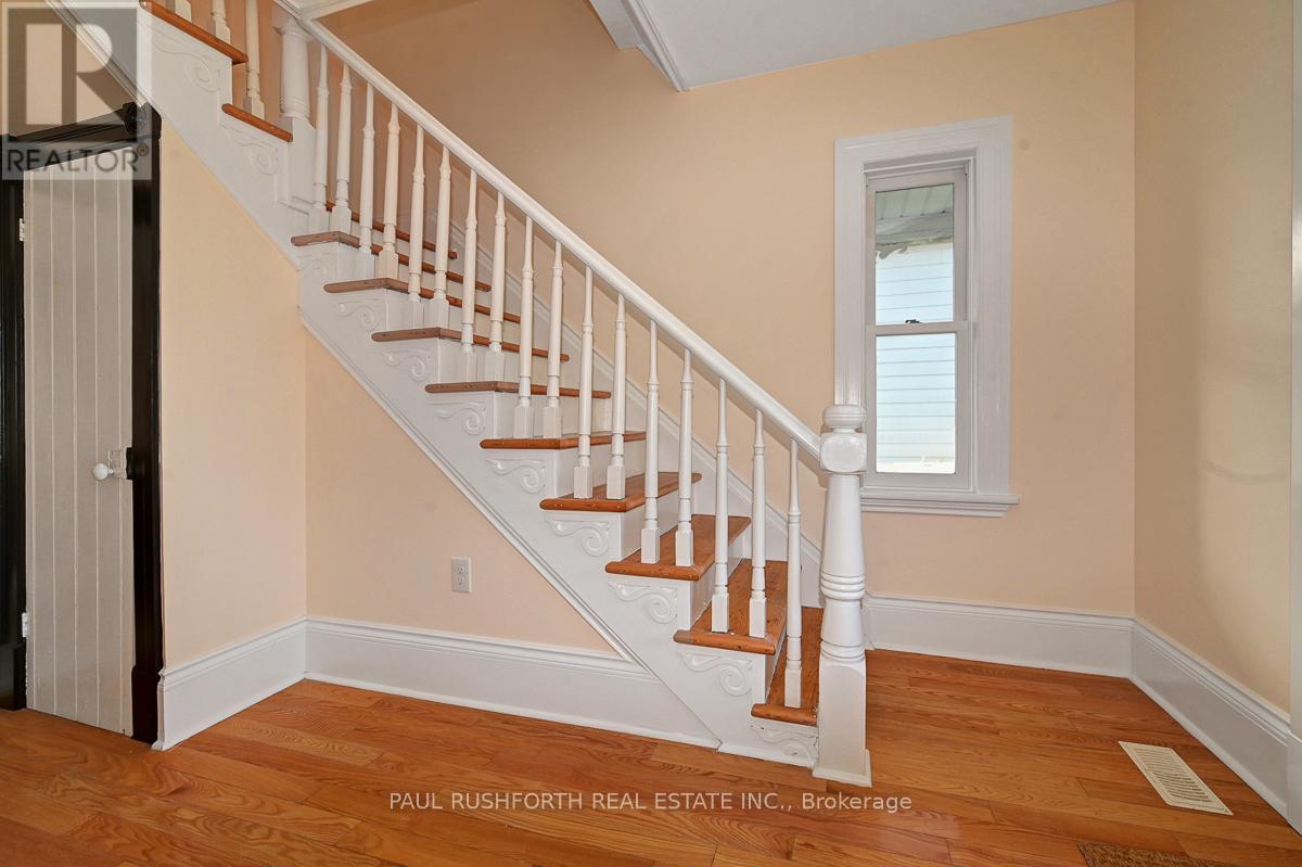 88 Owen Street, Lanark Highlands, Ontario  K0G 1K0 - Photo 5 - X12536730