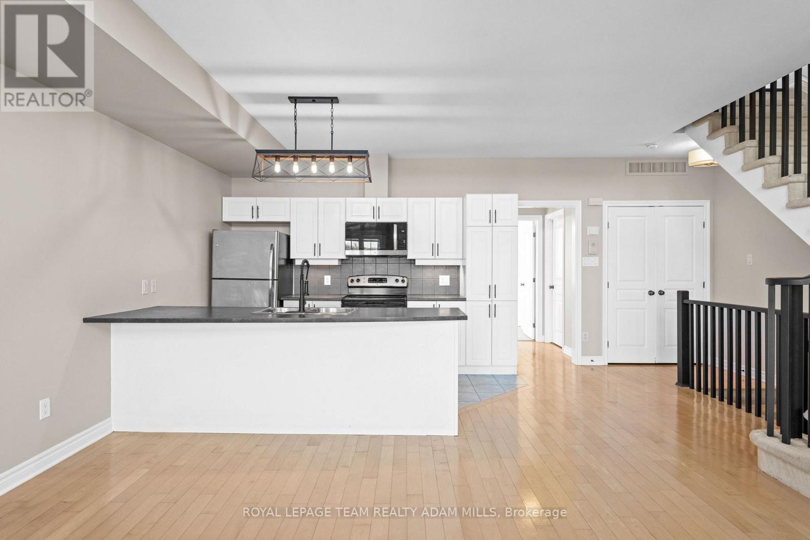 24 - 103 Eye Bright Crescent, Ottawa, Ontario  K1V 2K6 - Photo 18 - X12536788