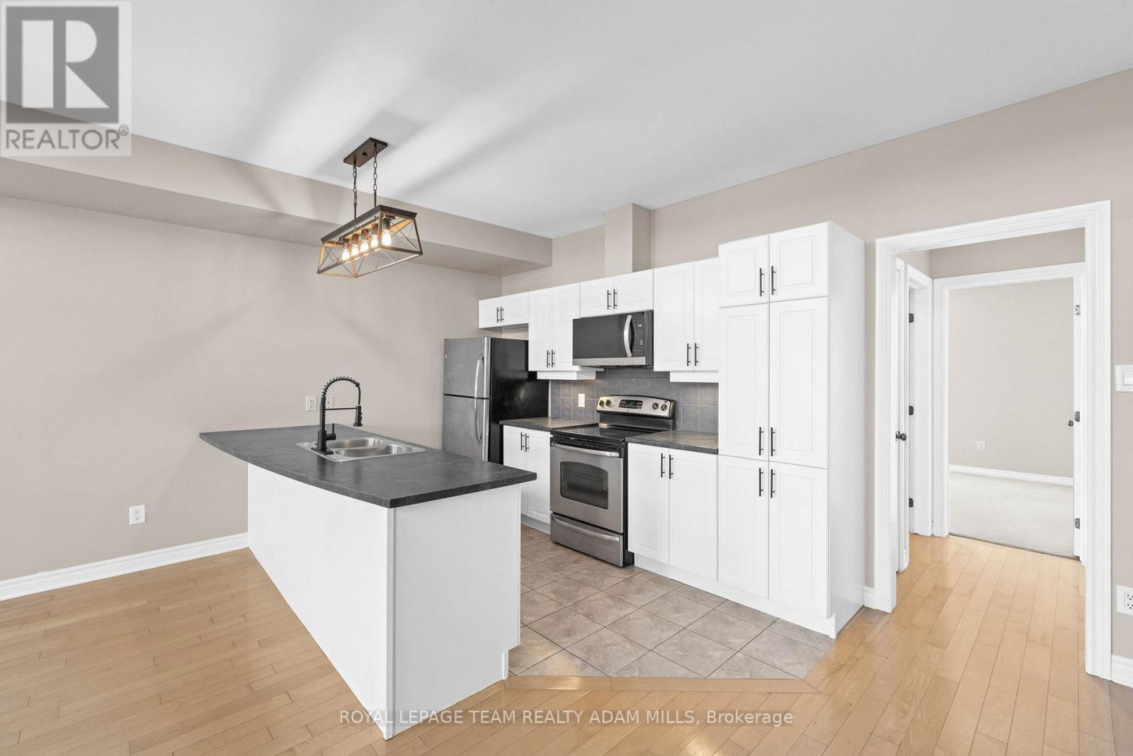 24 - 103 Eye Bright Crescent, Ottawa, Ontario  K1V 2K6 - Photo 7 - X12536788