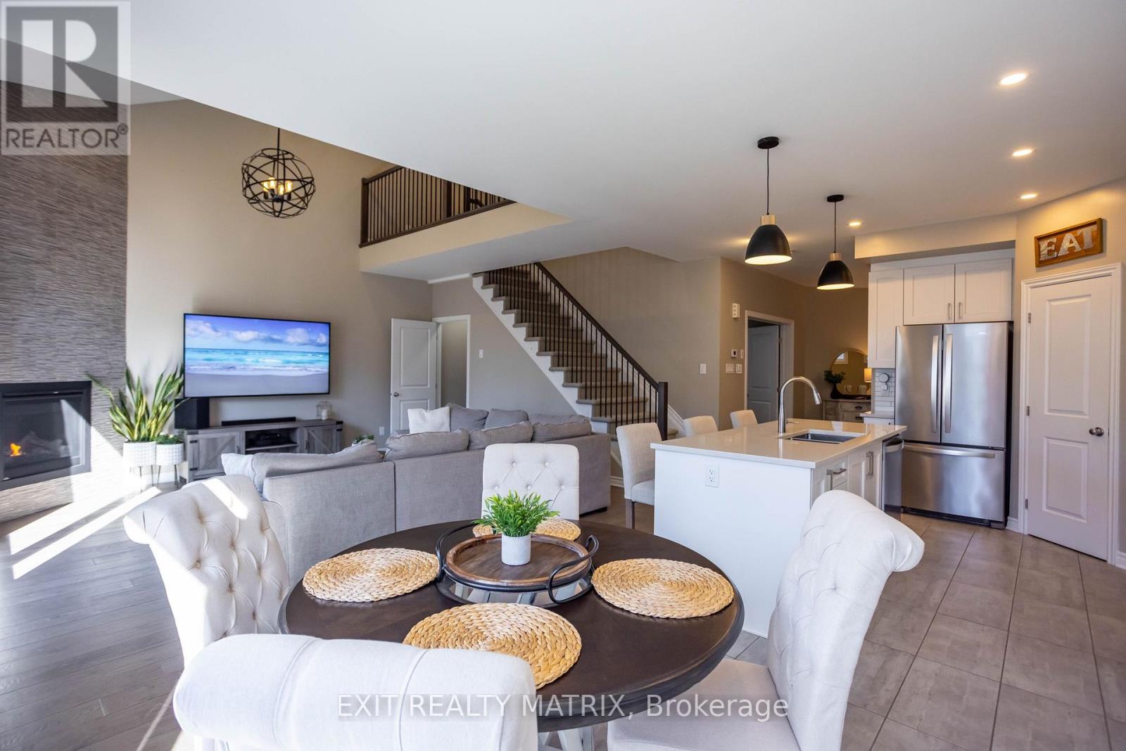 573 Strasbourg Street, Russell, Ontario K0A 1W0 - Photo 16 - X12536818