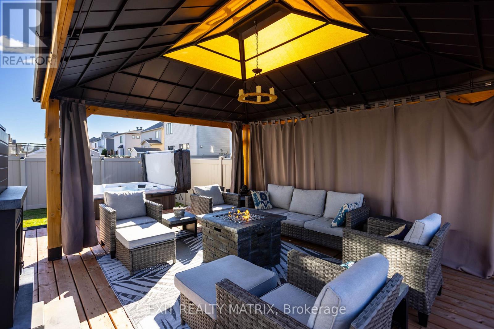 573 Strasbourg Street, Russell, Ontario K0A 1W0 - Photo 48 - X12536818