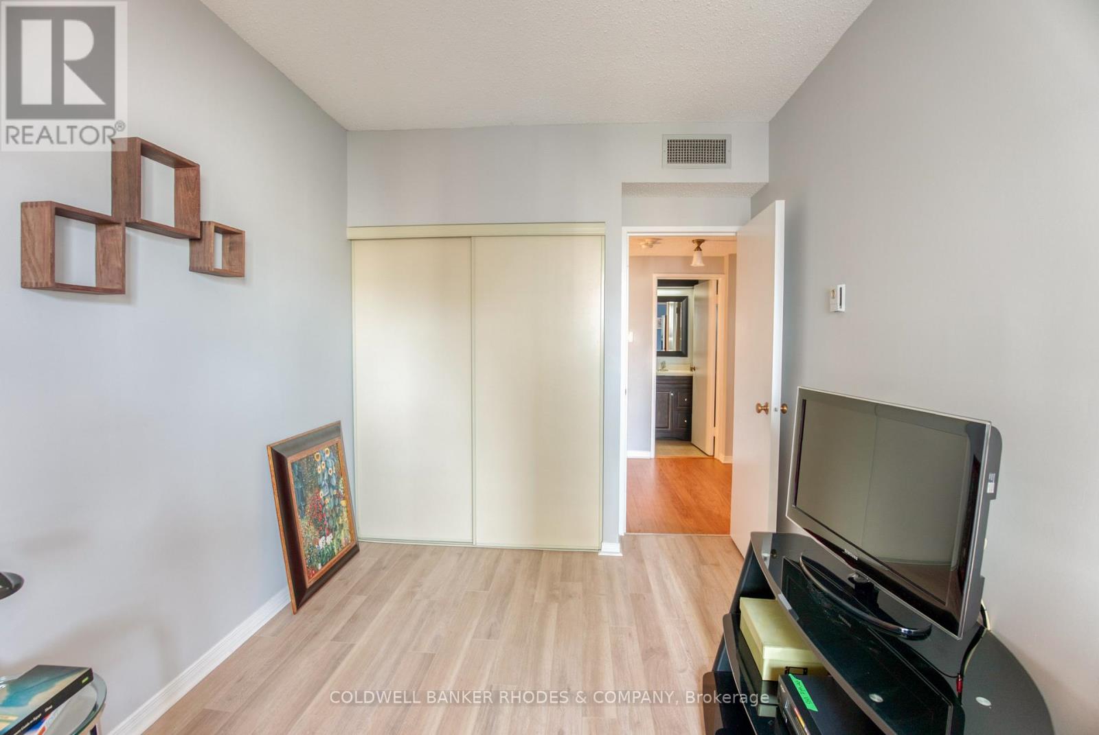 1105 - 556 Laurier Avenue W, Ottawa, Ontario K1R 7X2 - Photo 24 - X12486997