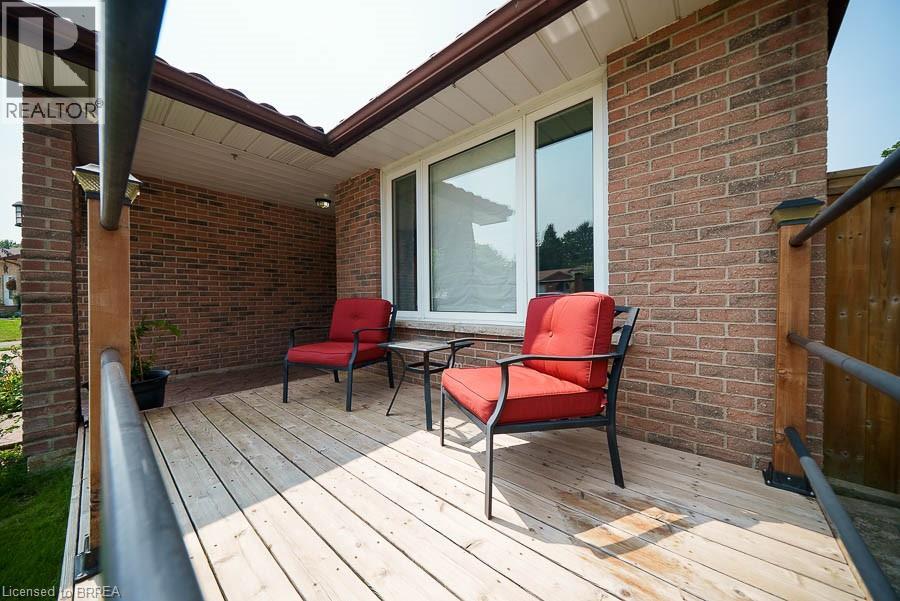 Property at 432 MANITOBA Road image 3