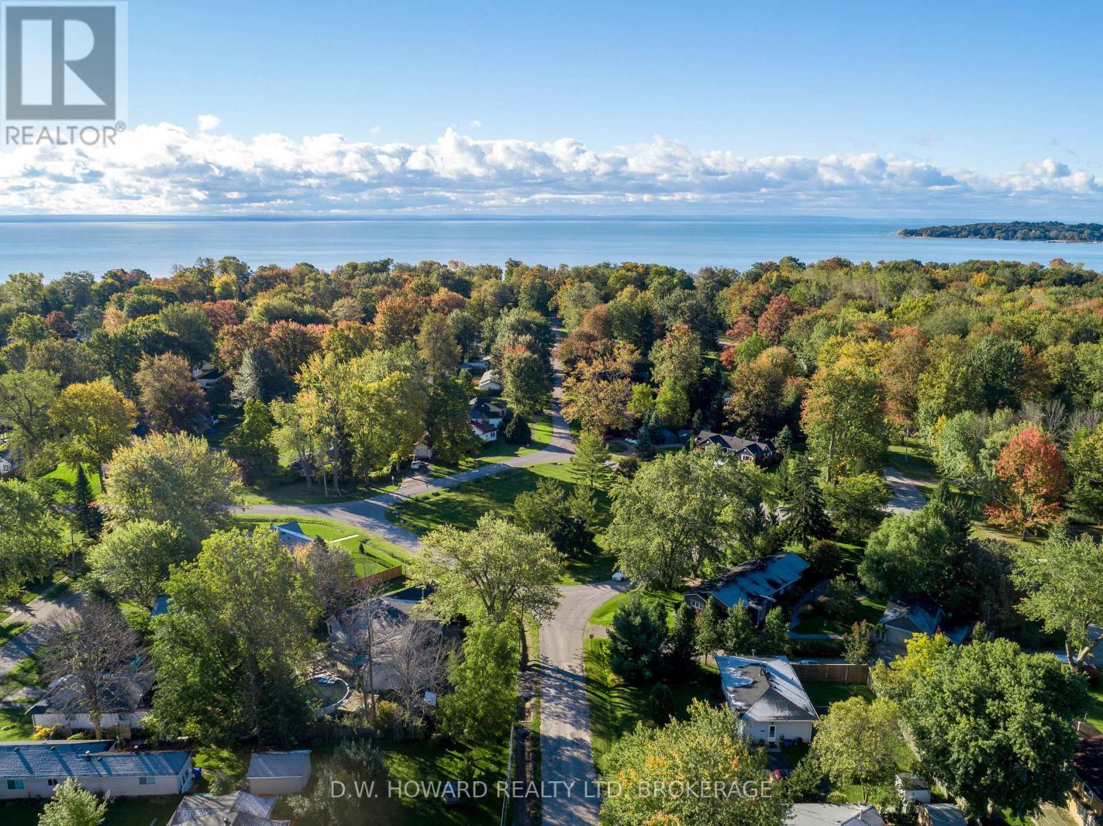 270 Cherry Hill Boulevard S, Fort Erie, Ontario L0S 1B0 - Photo 3 - X12536884