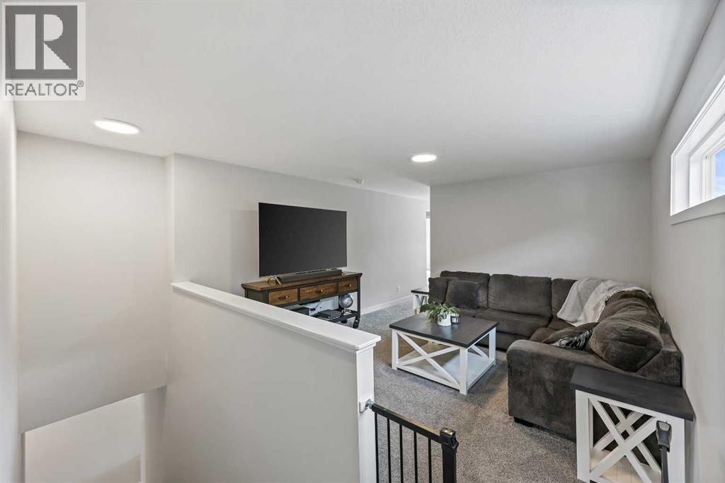 83 Wolf Creek Rise Se, Calgary, Alberta  T2X 4Z2 - Photo 23 - A2247575