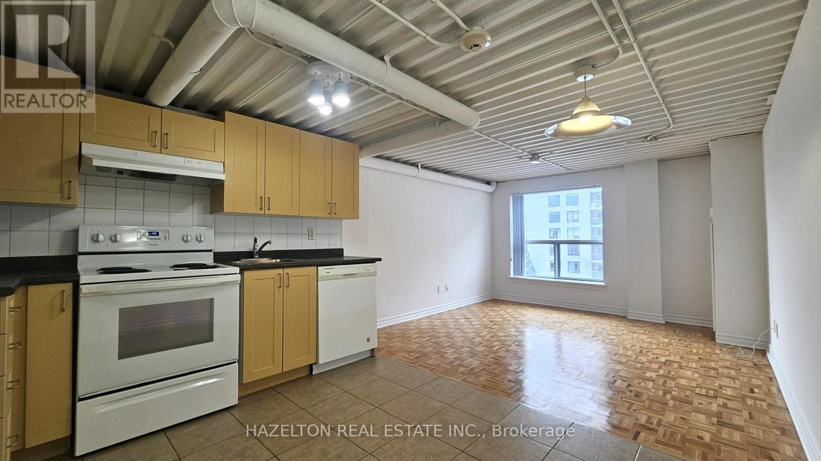 506 - 806 Lansdowne Avenue, Toronto, Ontario  M6H 4K2 - Photo 6 - W12536398