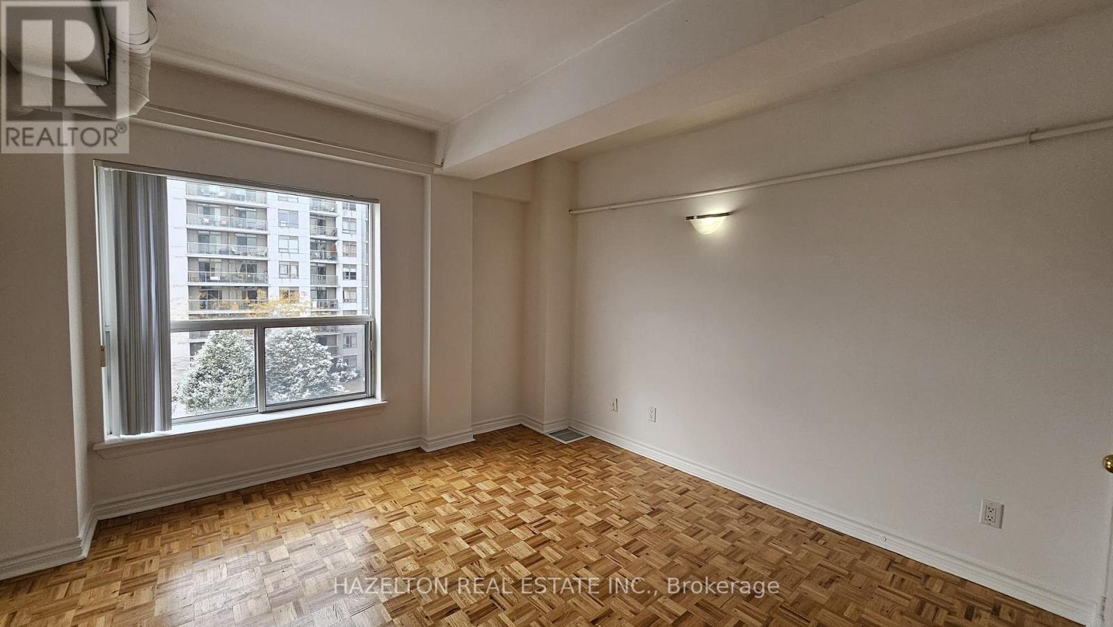 506 - 806 Lansdowne Avenue, Toronto, Ontario  M6H 4K2 - Photo 9 - W12536398