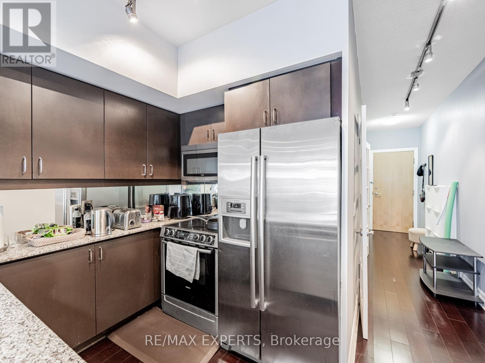 1109 - 58 Marine Parade Drive, Toronto, Ontario  M8V 4G1 - Photo 8 - W12536408