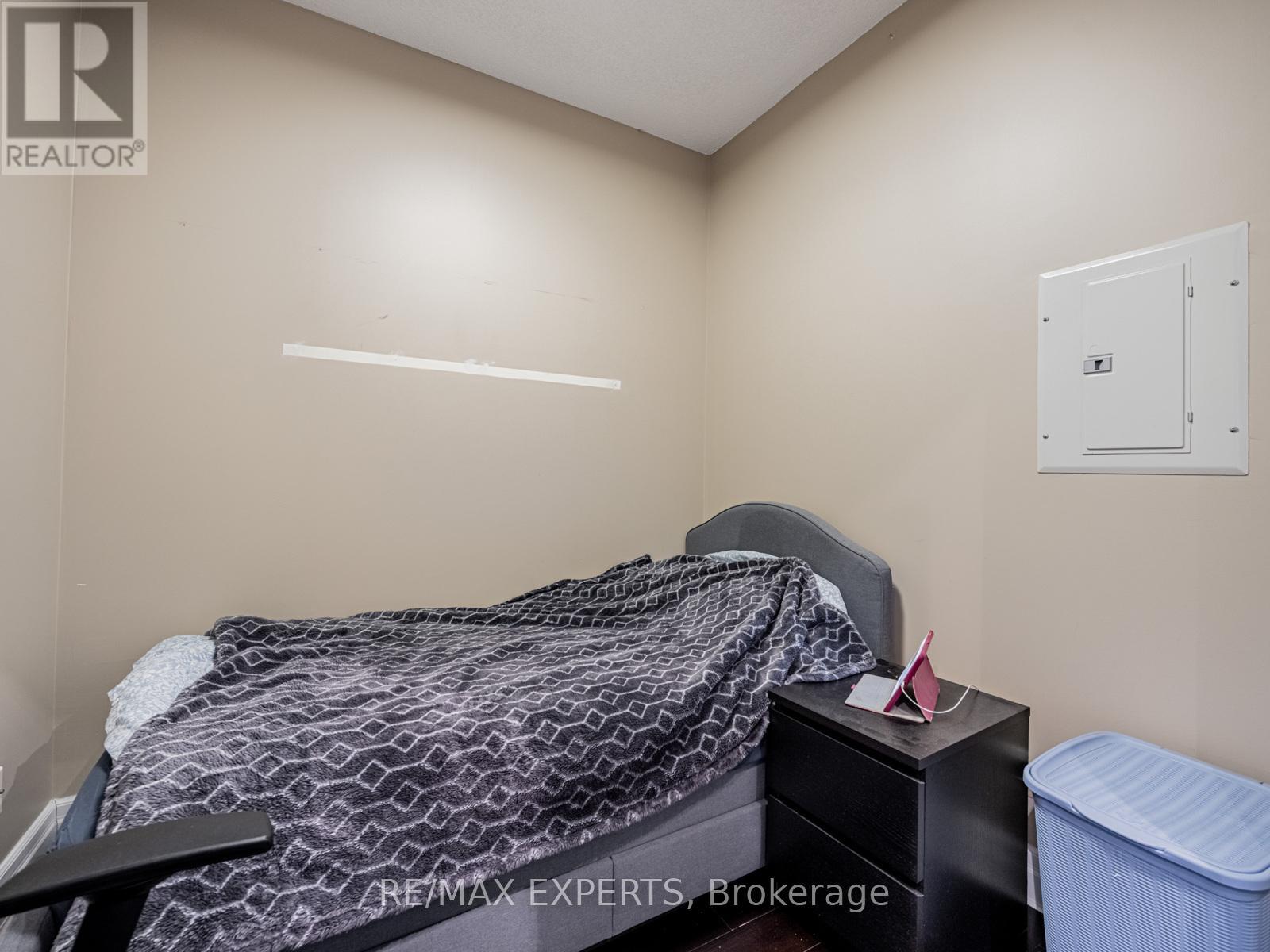 1109 - 58 Marine Parade Drive, Toronto, Ontario  M8V 4G1 - Photo 9 - W12536408