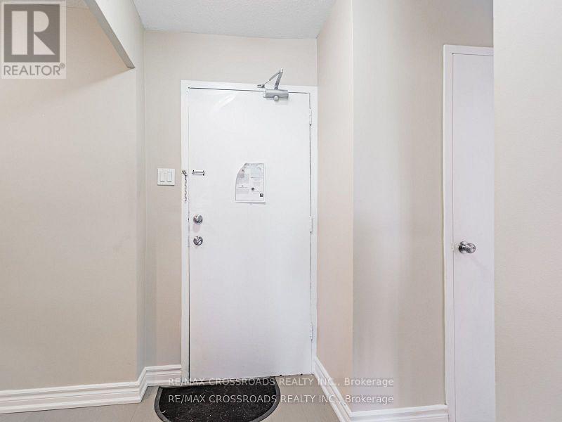 206 - 60 Stevenson Road, Toronto, Ontario  M9V 2B4 - Photo 4 - W12536418