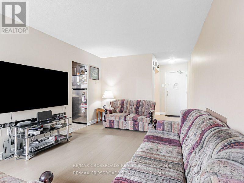 206 - 60 Stevenson Road, Toronto, Ontario  M9V 2B4 - Photo 8 - W12536418