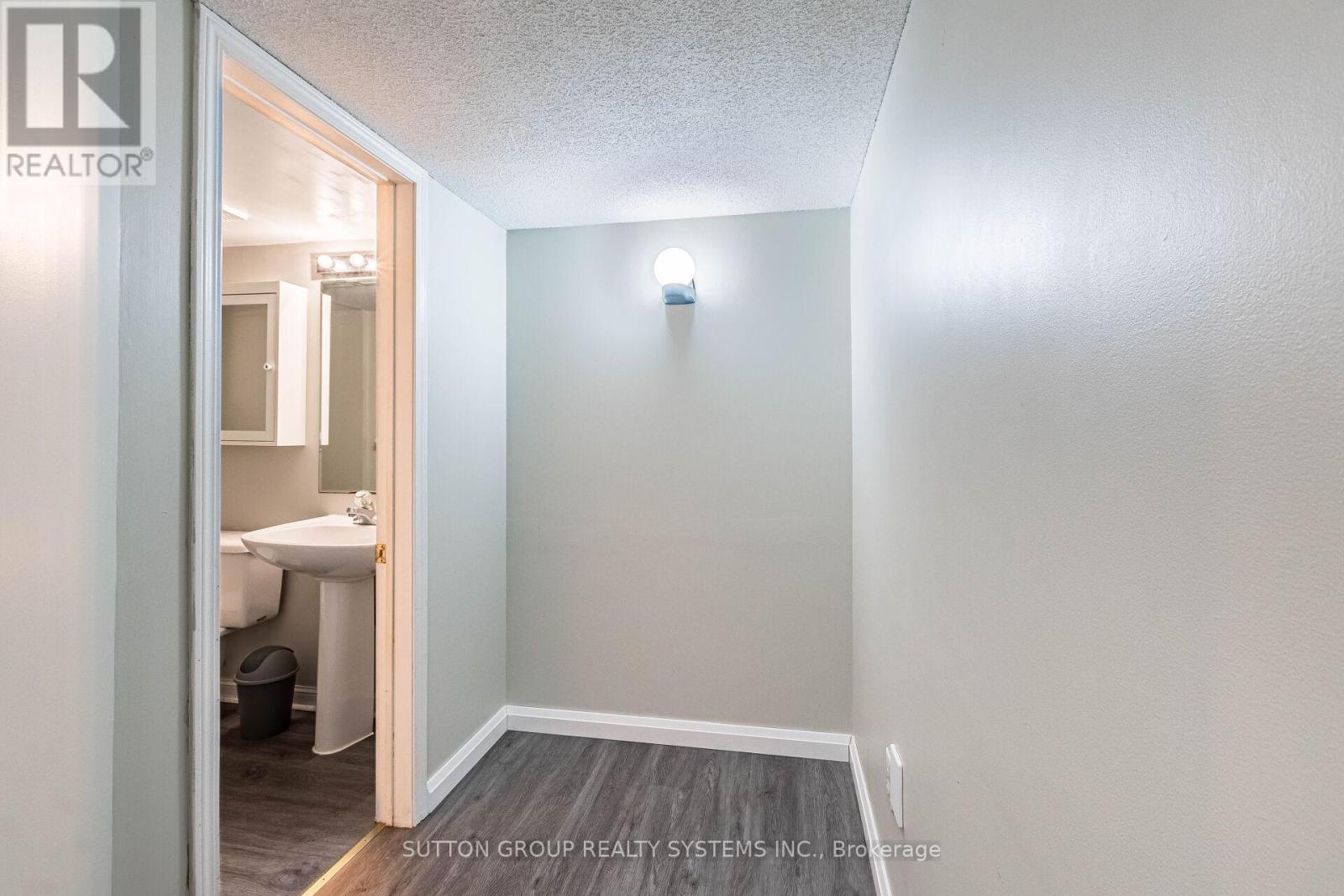 59 - 2080 Leanne Boulevard, Mississauga, Ontario  L5K 2S6 - Photo 27 - W12536448