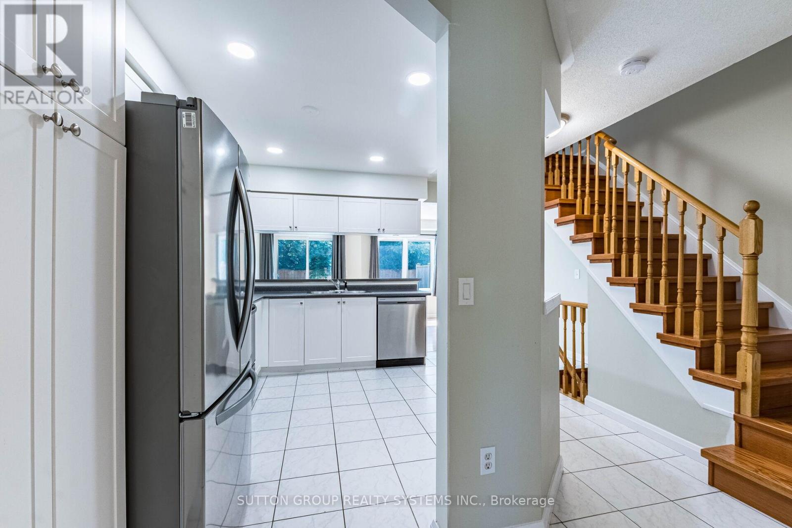 59 - 2080 Leanne Boulevard, Mississauga, Ontario  L5K 2S6 - Photo 4 - W12536448