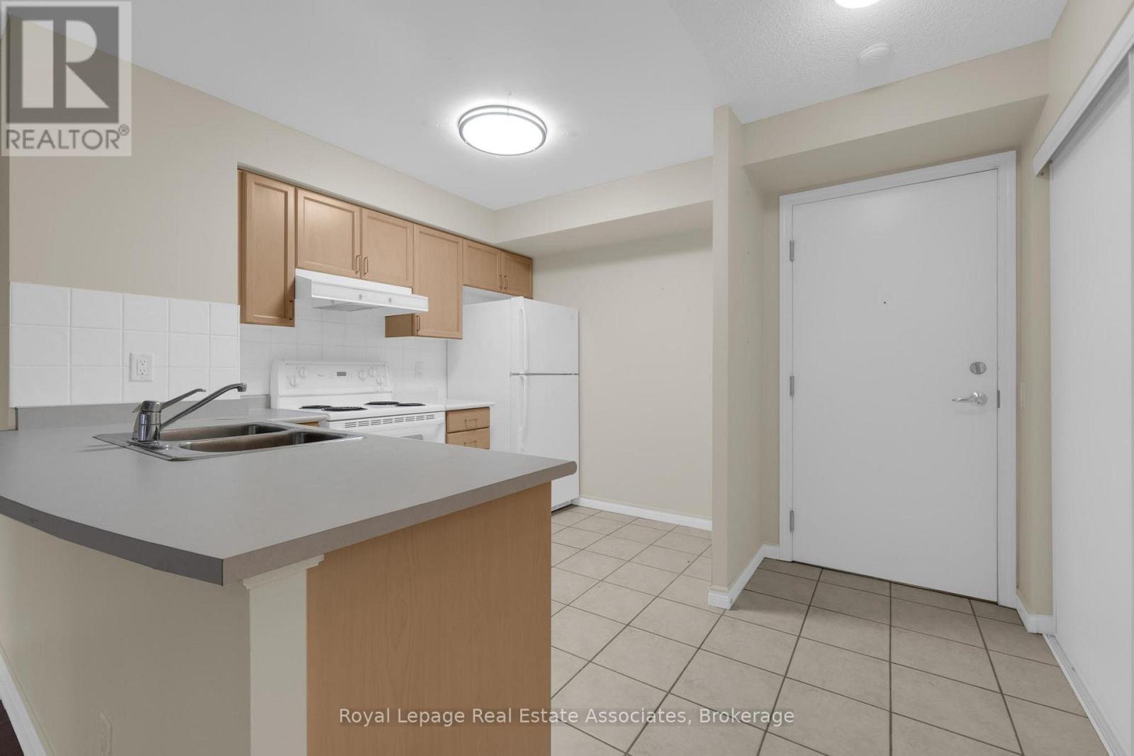 622 - 25 Kingsbridge Garden Circle, Mississauga, Ontario  L5R 4B1 - Photo 20 - W12536450