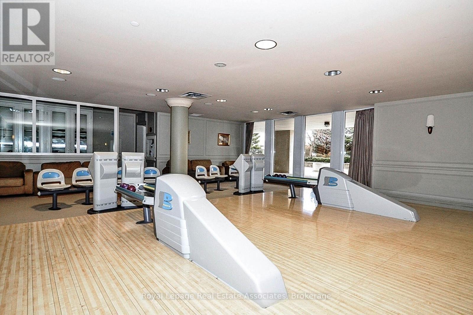 622 - 25 Kingsbridge Garden Circle, Mississauga, Ontario  L5R 4B1 - Photo 30 - W12536450