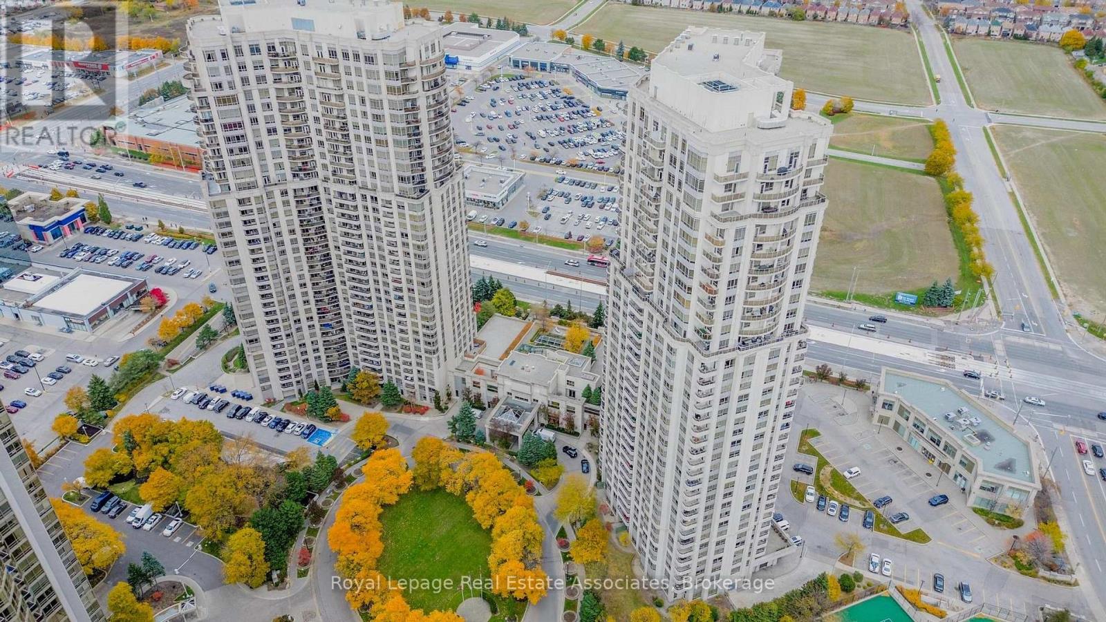 622 - 25 Kingsbridge Garden Circle, Mississauga, Ontario  L5R 4B1 - Photo 44 - W12536450