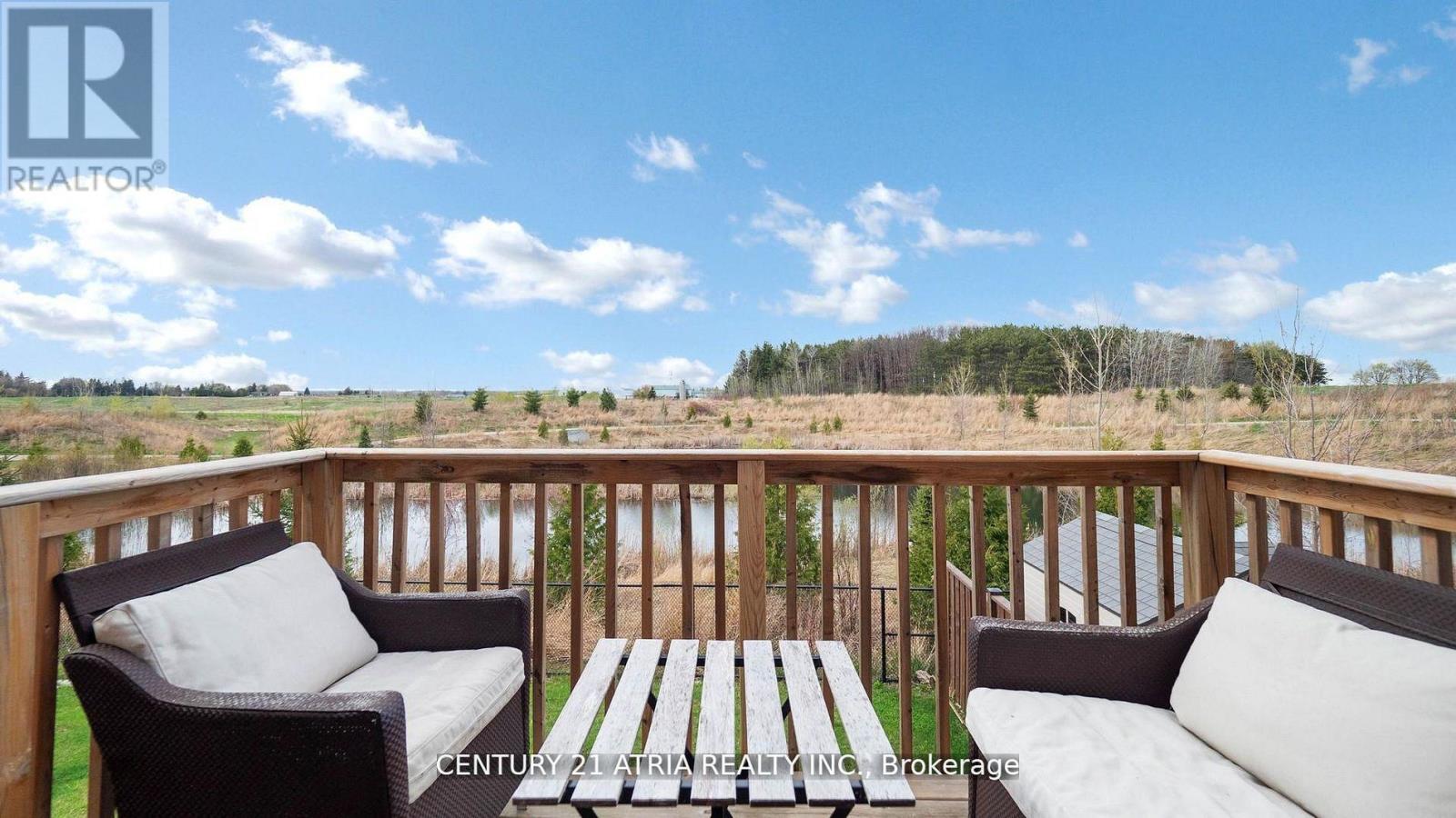 101 Bonnieglen Farm Boulevard, Caledon, Ontario L7C 4B7 - Photo 39 - W12536496