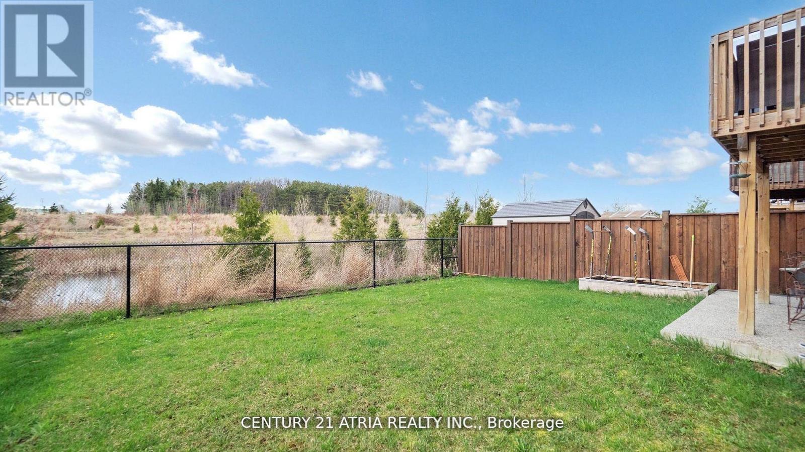 101 Bonnieglen Farm Boulevard, Caledon, Ontario L7C 4B7 - Photo 48 - W12536496