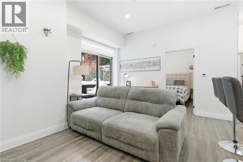 1 Redfern Avenue Unit# 120, Hamilton, Ontario  L9C 0E6 - Photo 15 - 40787439