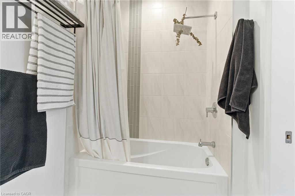 1 Redfern Avenue Unit# 120, Hamilton, Ontario  L9C 0E6 - Photo 23 - 40787439