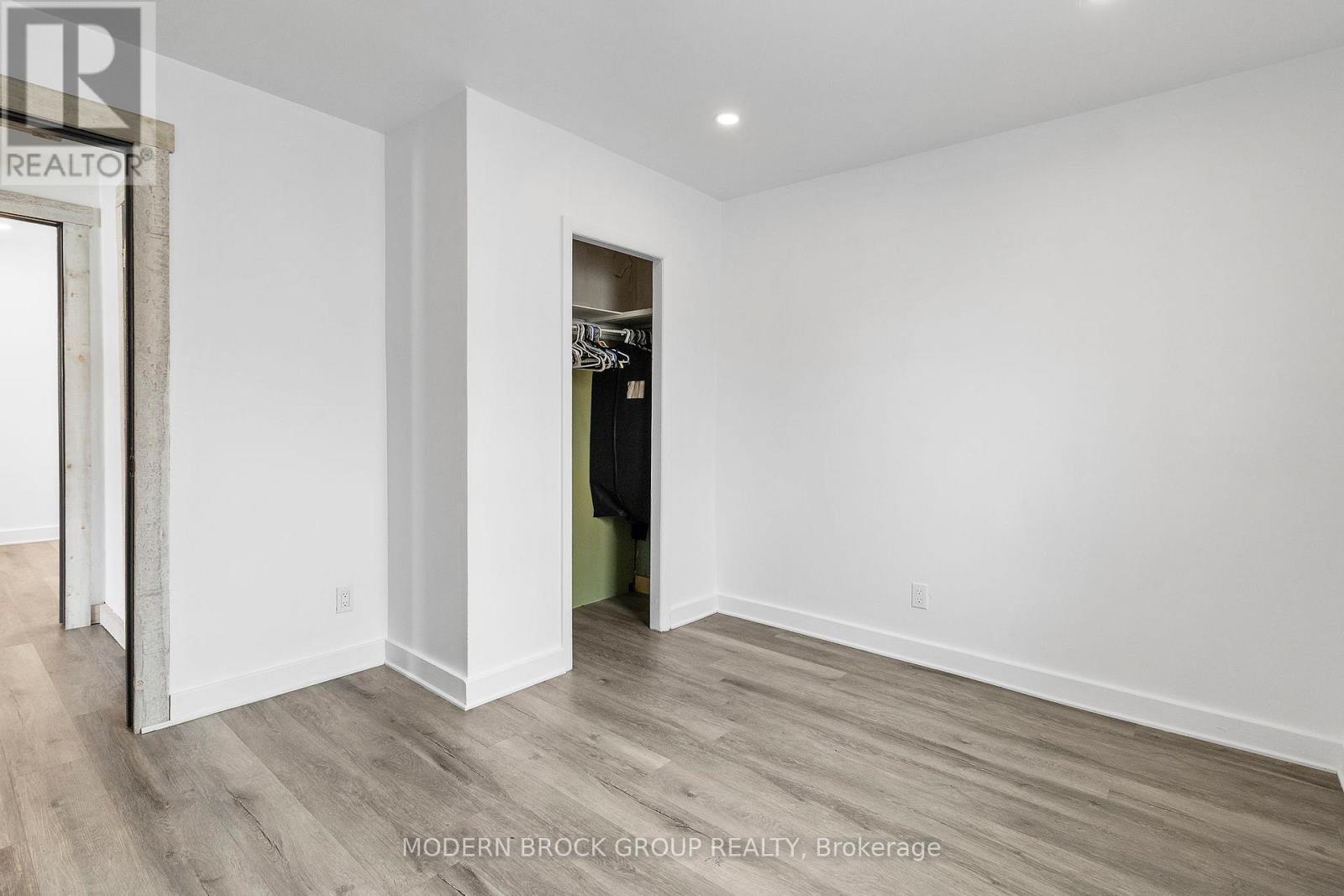 11 Main Street W, Athens, Ontario K0E 1B0 - Photo 29 - X12536826