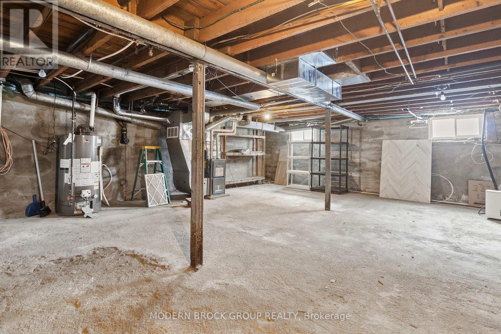 11 Main Street W, Athens, Ontario K0E 1B0 - Photo 40 - X12536826