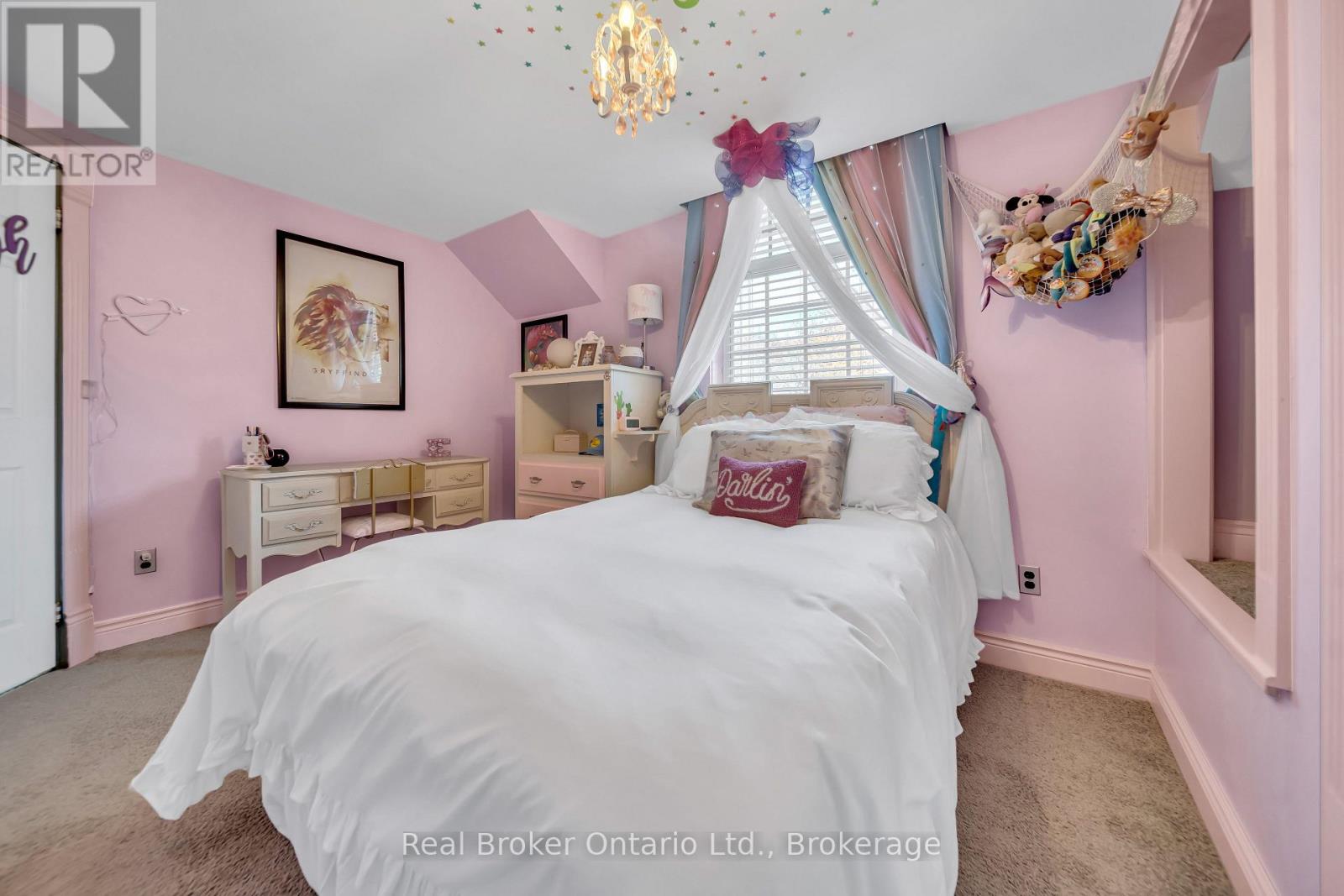 4766 Hyndman Drive, Southwest Middlesex, Ontario  N0L 1A0 - Photo 24 - X12536564