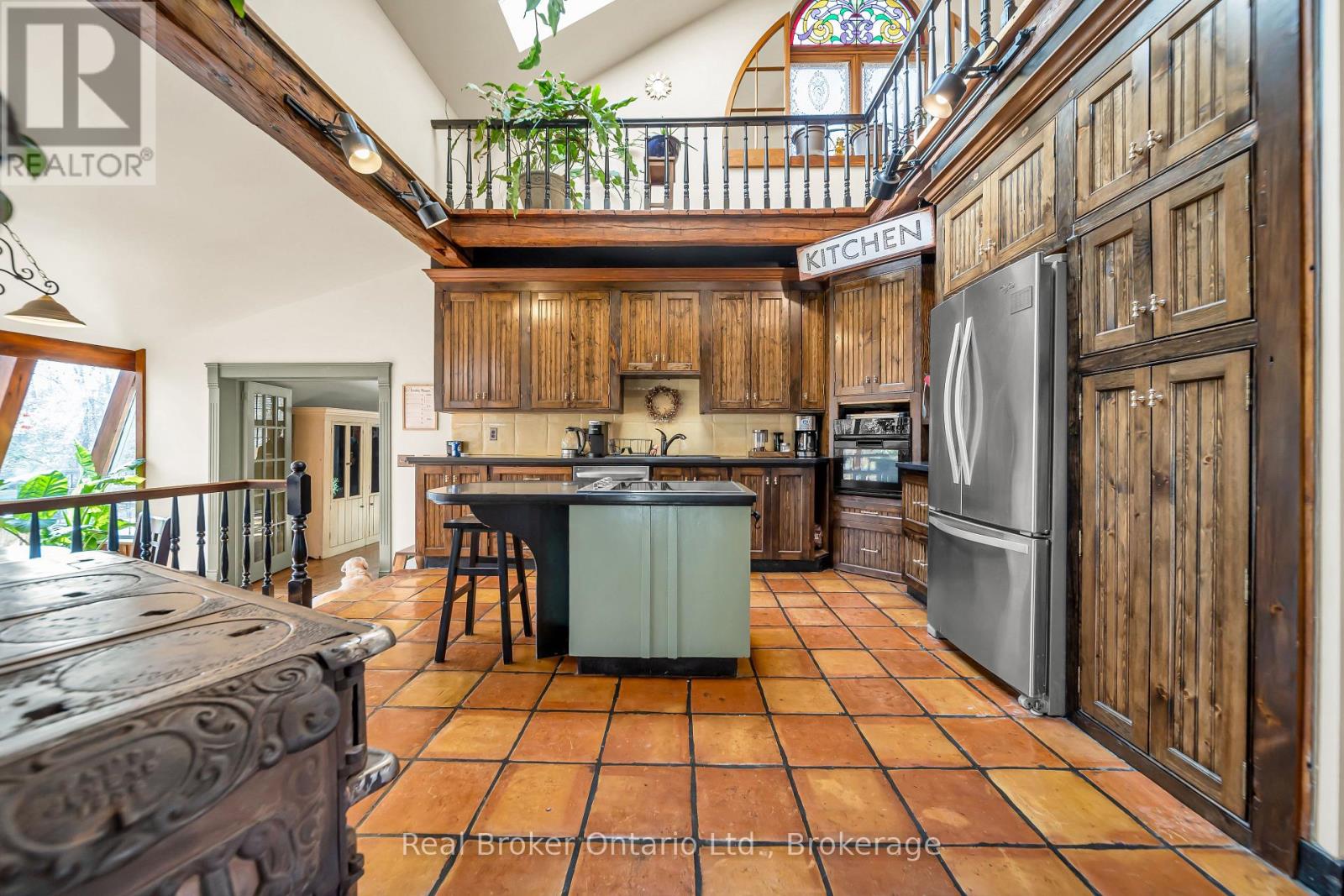 4766 Hyndman Drive, Southwest Middlesex, Ontario  N0L 1A0 - Photo 9 - X12536564