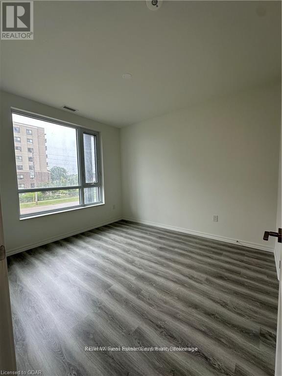 202 - 181 Elmira Road S, Guelph, Ontario  N1K 0E3 - Photo 8 - X12536690