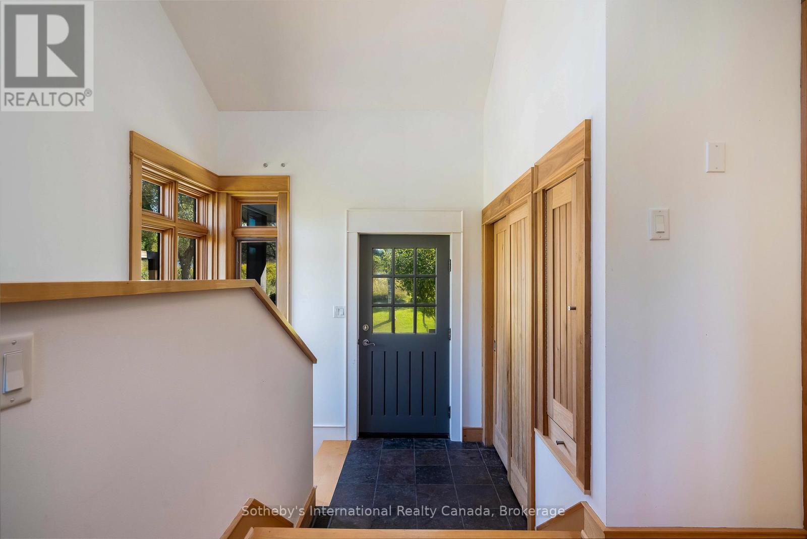 797462 East Back Line, Chatsworth, Ontario  N0H 1G0 - Photo 4 - X12536736