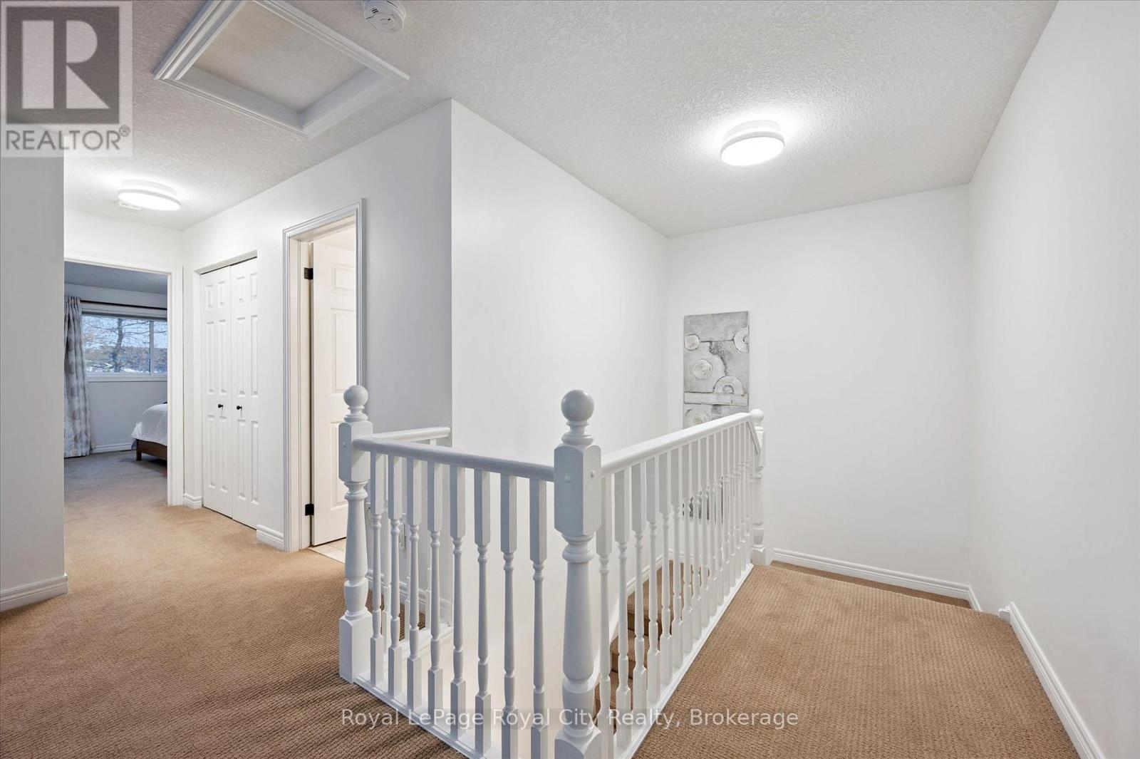 92 Schroder Crescent, Guelph, Ontario  N1E 7B4 - Photo 24 - X12536770