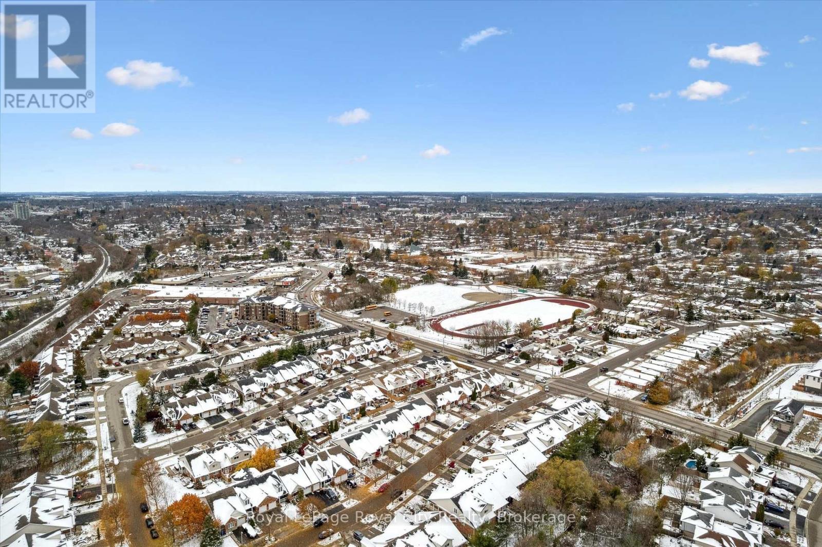 92 Schroder Crescent, Guelph, Ontario  N1E 7B4 - Photo 43 - X12536770