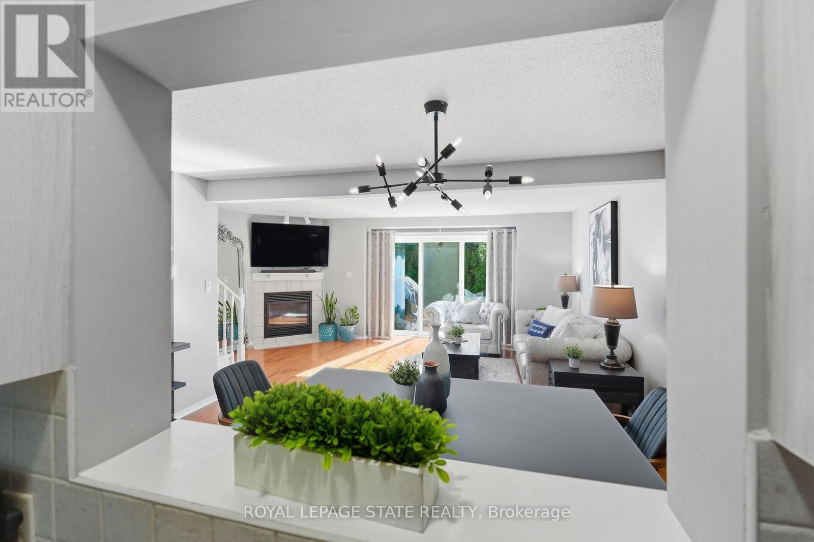 9 - 55 Kerman Avenue, Grimsby, Ontario  L3M 5G1 - Photo 10 - X12536494