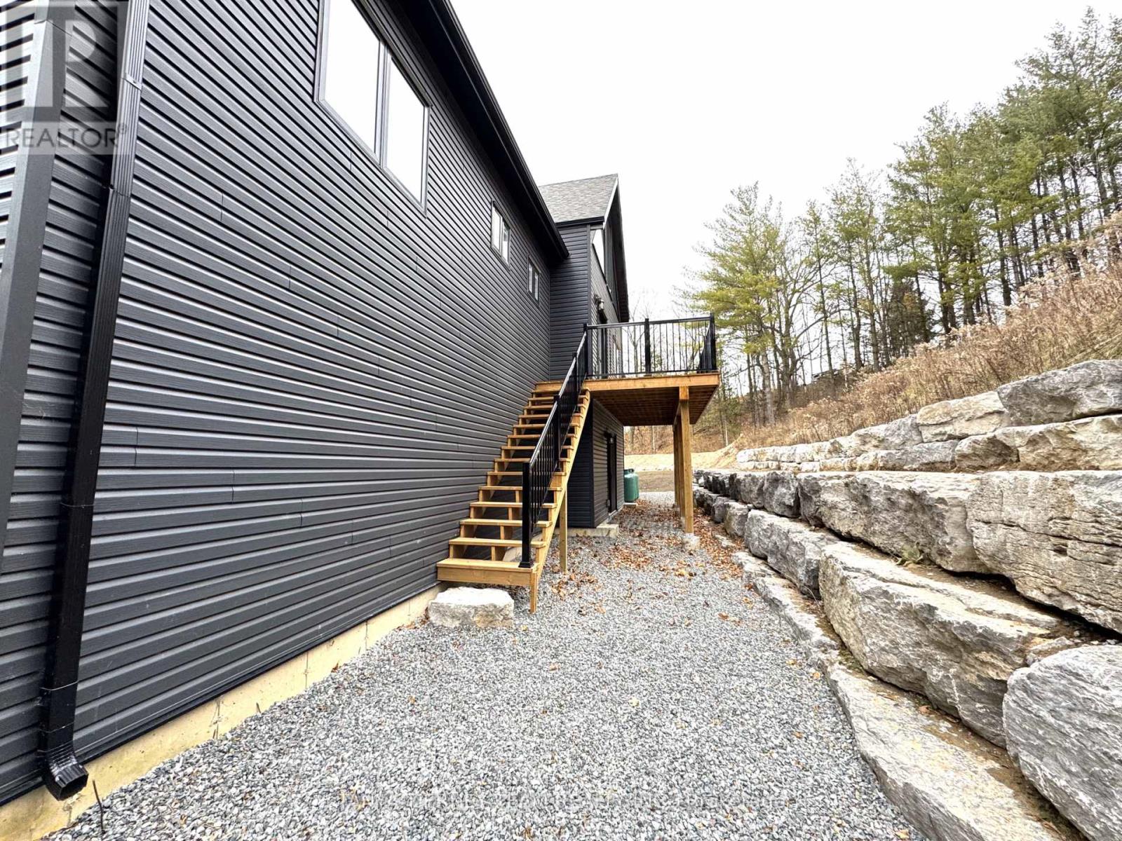 5227 Waldon Road, Hamilton Township, Ontario  K0K 2E0 - Photo 11 - X12536498