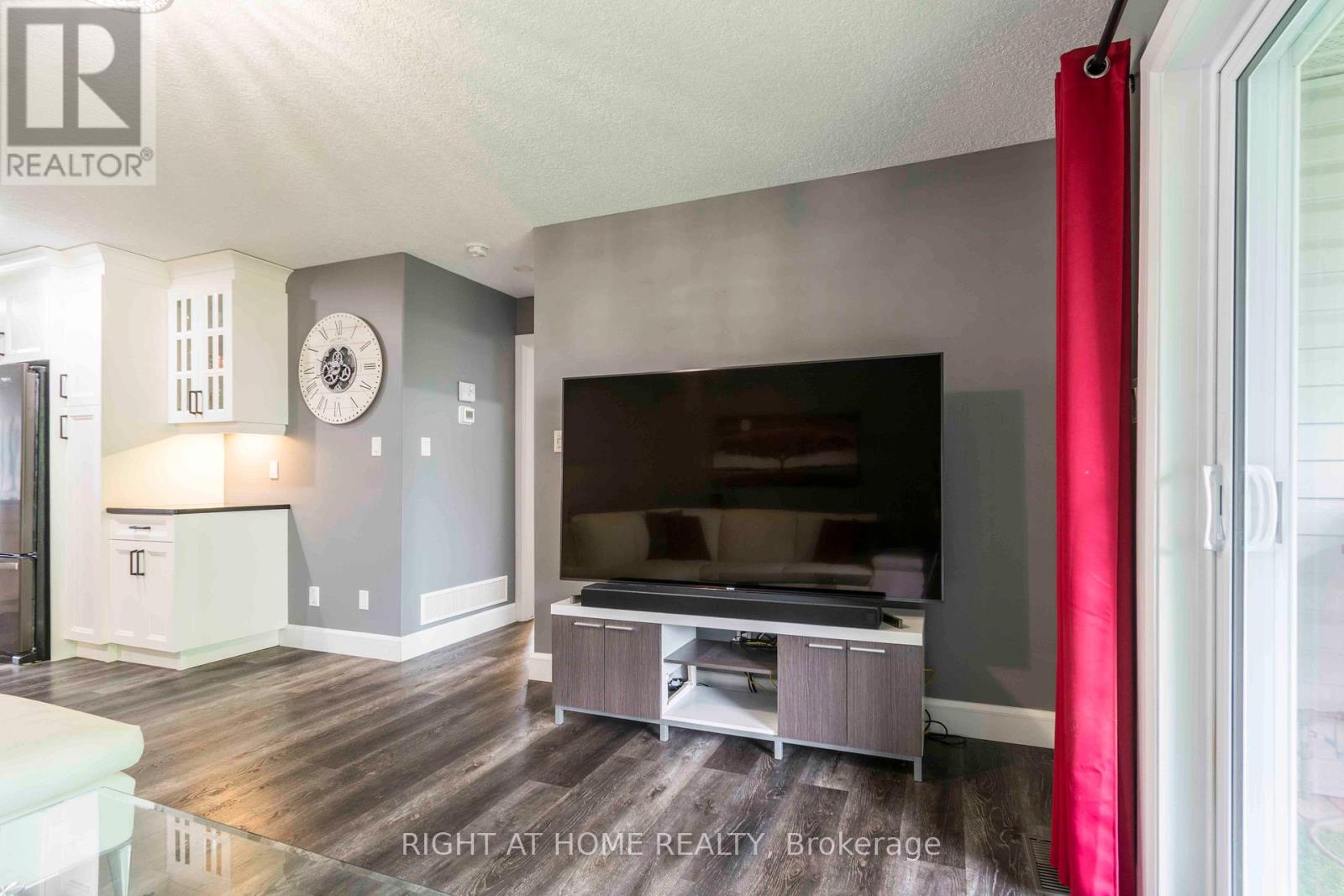 72 Gordon Street, Belleville, Ontario  K8P 3E8 - Photo 16 - X12536528