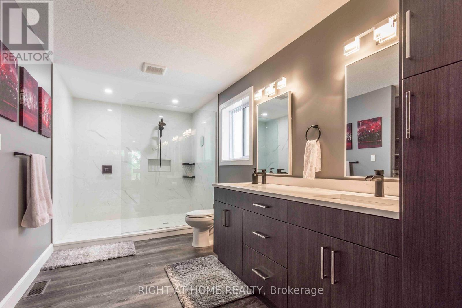 72 Gordon Street, Belleville, Ontario  K8P 3E8 - Photo 20 - X12536528