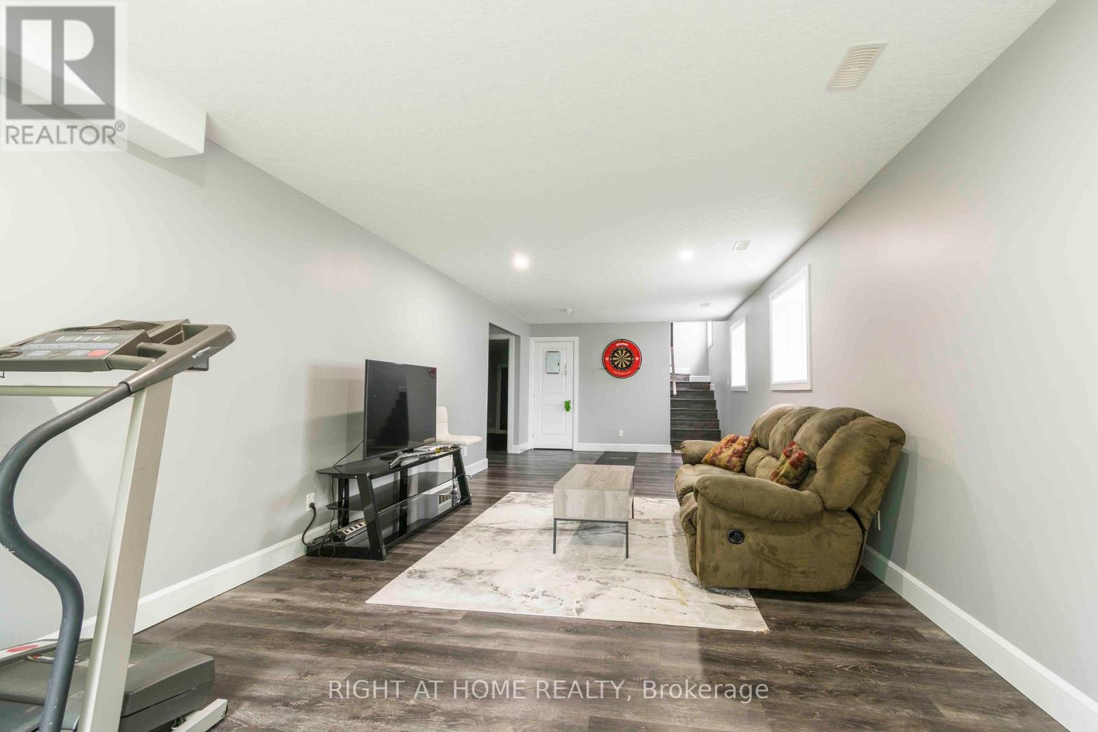 72 Gordon Street, Belleville, Ontario  K8P 3E8 - Photo 26 - X12536528